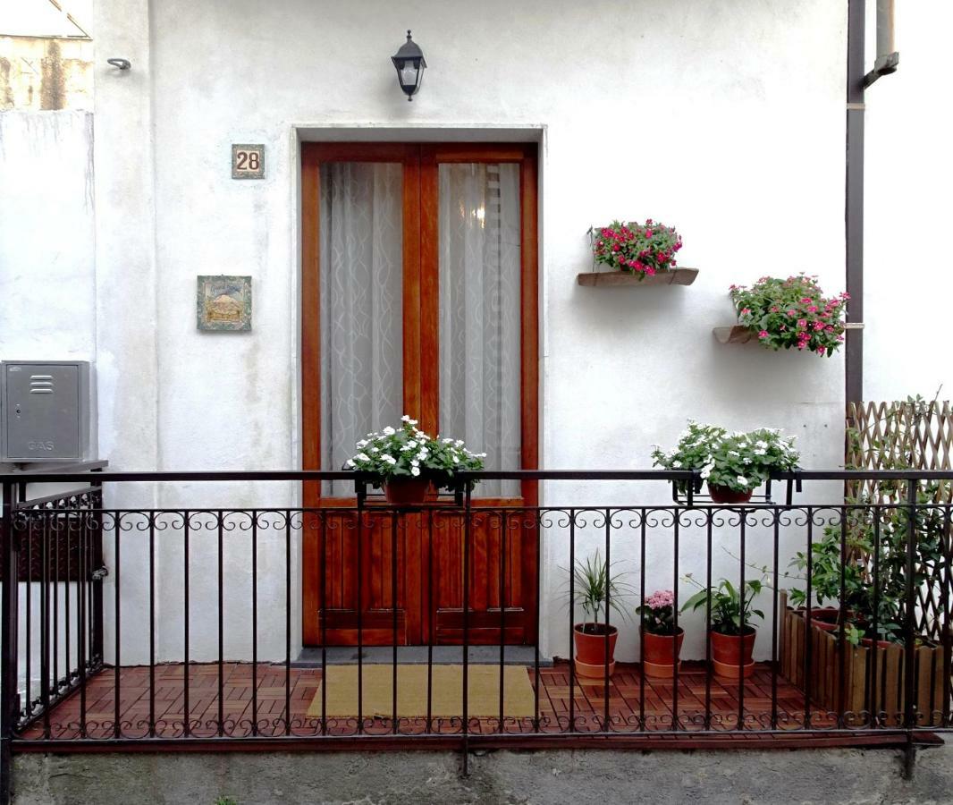 Guest House Le Ginestre Dell'Etna Belpasso Exteriér fotografie